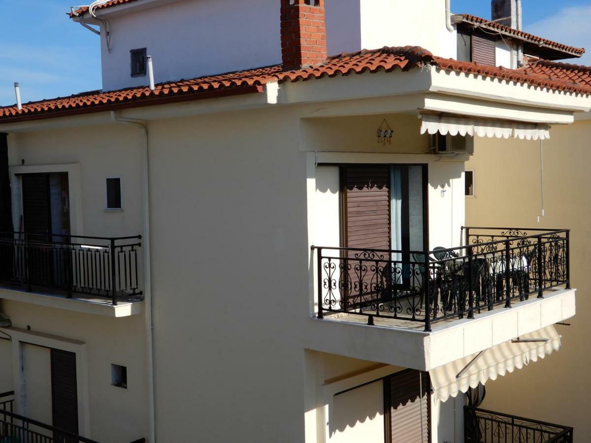 Sunshine Apartment Paralía Dionysíou Eksteriør bilde